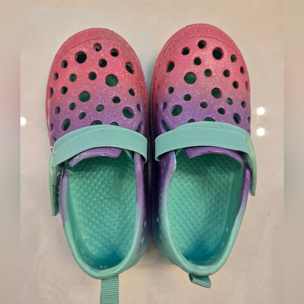 Kids Gradient Water Shoes - Pink and Purple